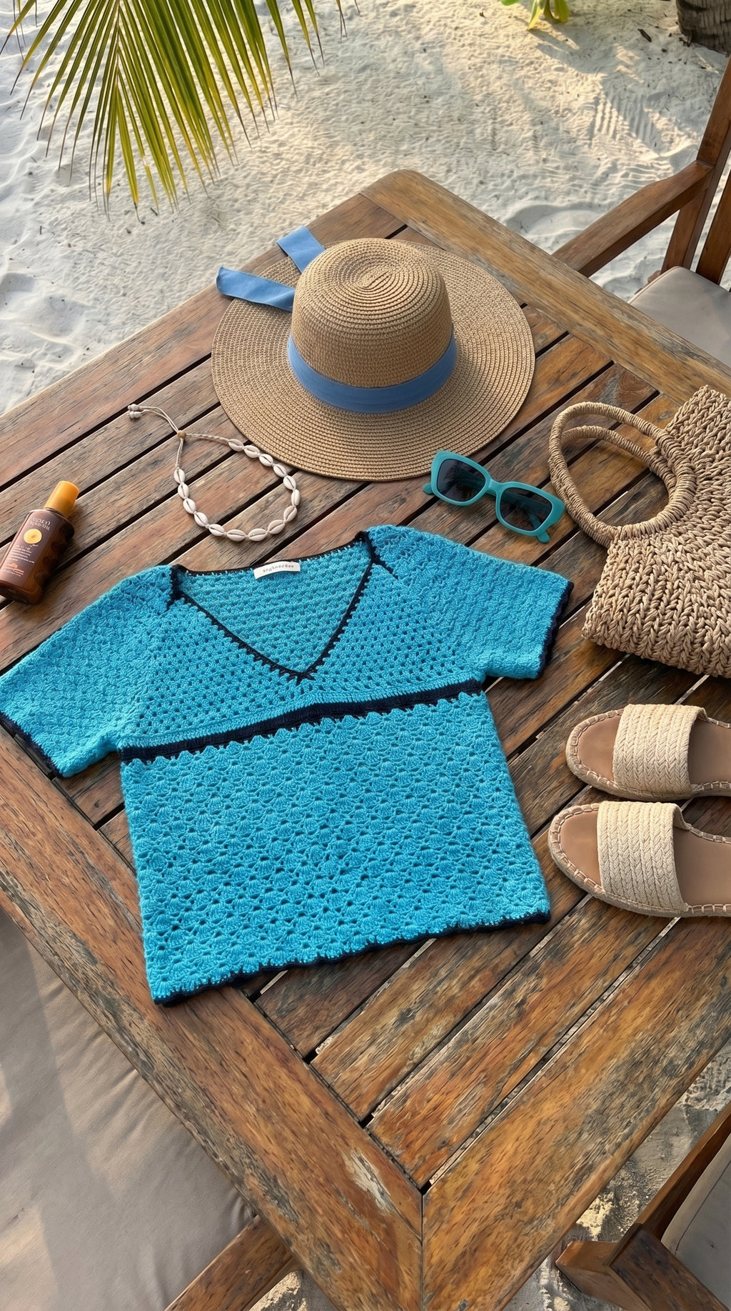 Menton Crochet Top